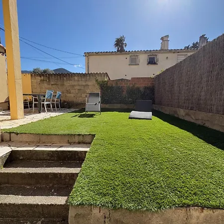 Maison De Village Avec Jardin Vakantiehuis *